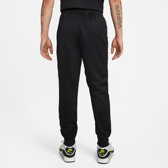 Nike Sportswear Repeat Trainingspak