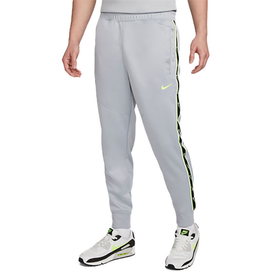 Nike Sportswear Repeat Tracksuit
