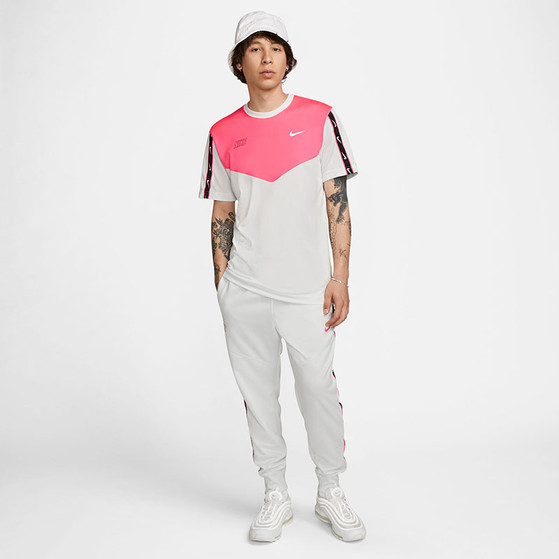 Nike Sportswear Repeat Trainingspak FootballDirect