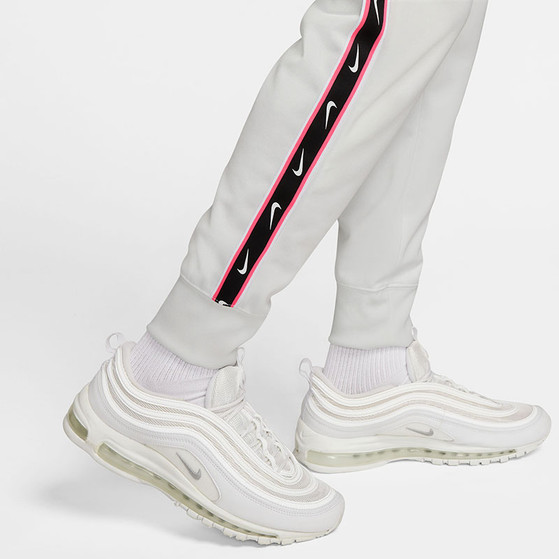 Nike Sportswear Repeat Jogger Pant