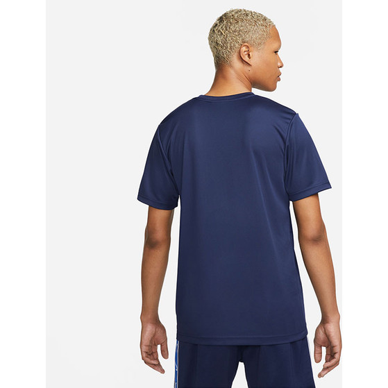 Nike Sportswear Repeat Tee
