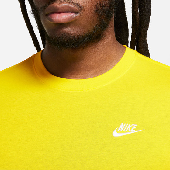Nike Sportswear Club Tee