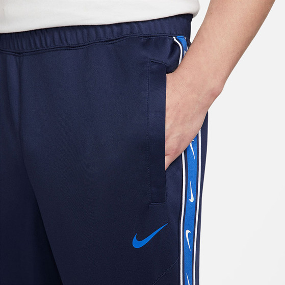 Nike Sportswear Repeat Trainingspak