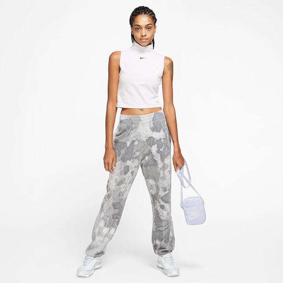 Nike Heritage Crossbody Bag