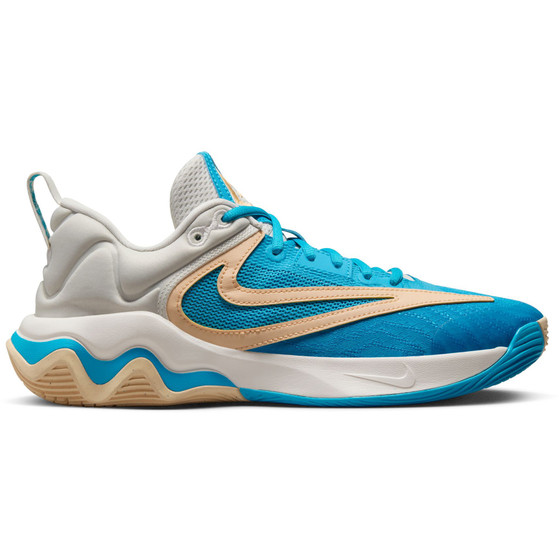 Nike Giannis Immortality 3