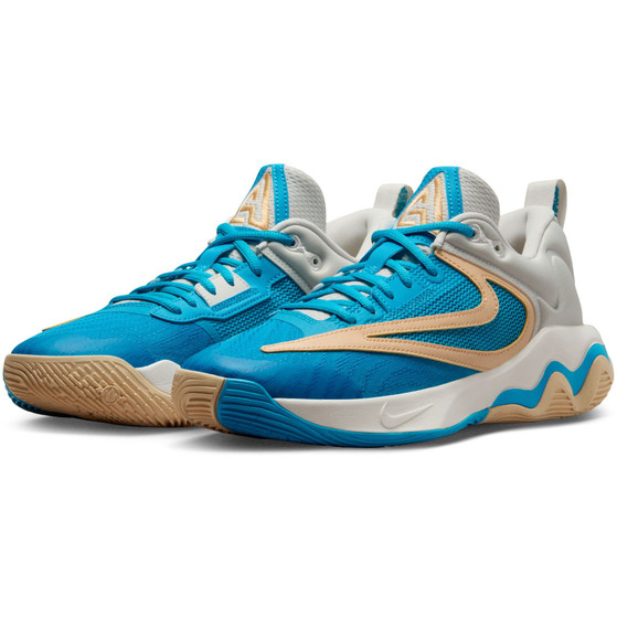 Nike Giannis Immortality 3