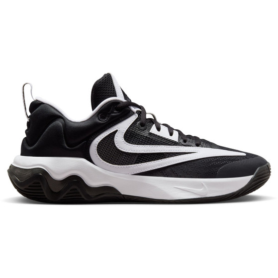 Nike Giannis Immortality 3