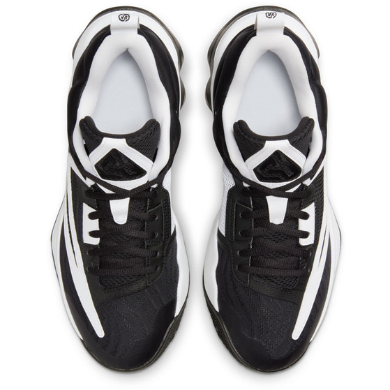 Nike Giannis Immortality 3