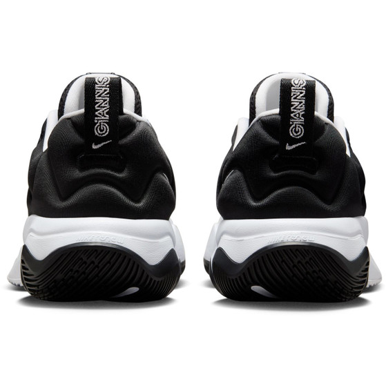 Nike Giannis Immortality 3