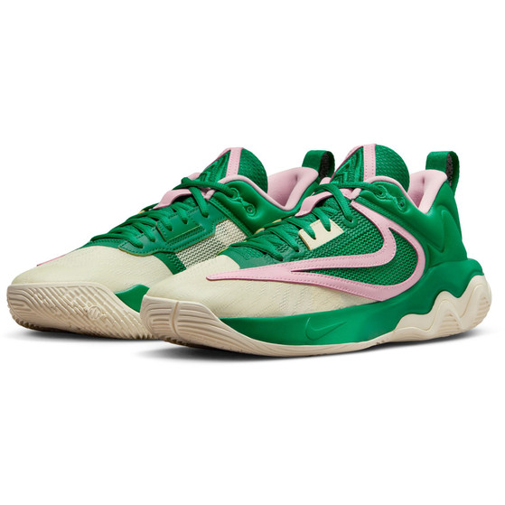Nike Giannis Immortality 3