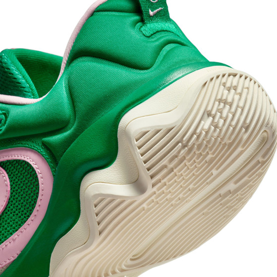 Nike Giannis Immortality 3