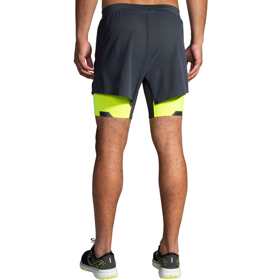 Brooks Run Visible 5" 2-in-1 Short Heren