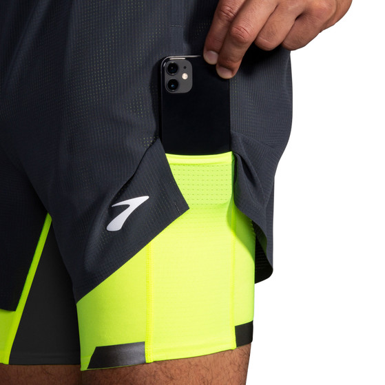 Brooks Run Visible 5" 2-in-1 Short Heren