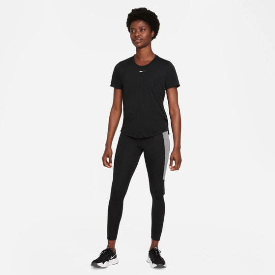 Nike One Tee