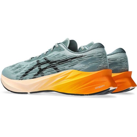 ASICS Novablast 3 Herren