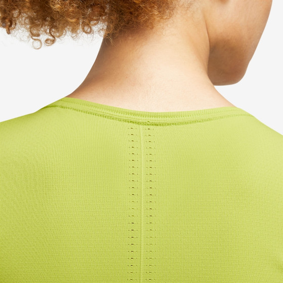 Nike Advantage Aura Slim Tee