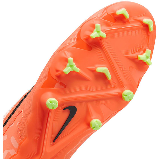 Nike Phantom GX Academy DF FG/MG