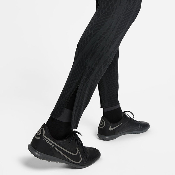 Nike Strike Trainingspak