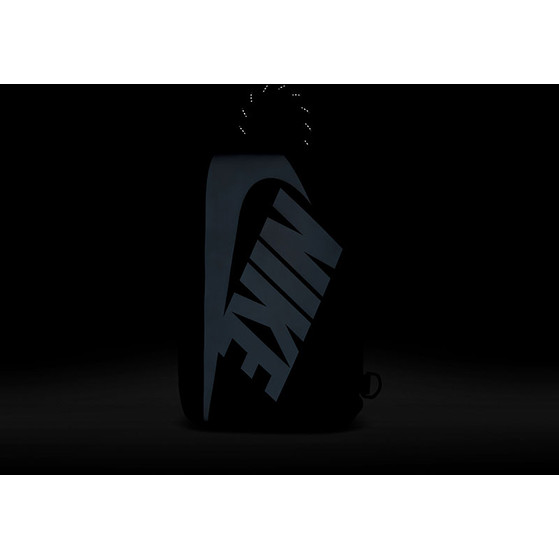 Nike Premier League Pitch - Maat 4