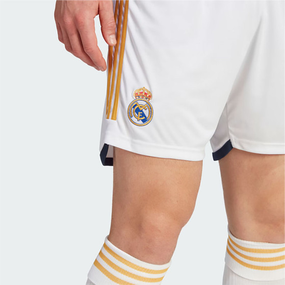 adidas Real Madrid Hemma Fotboll kit 
