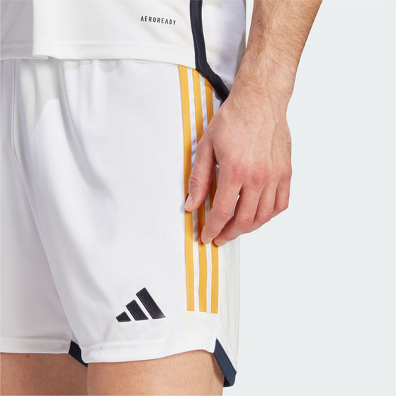 adidas Real Madrid Hemma Fotboll kit 

