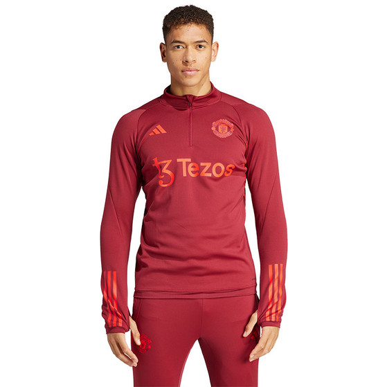 Man united tracksuit top store