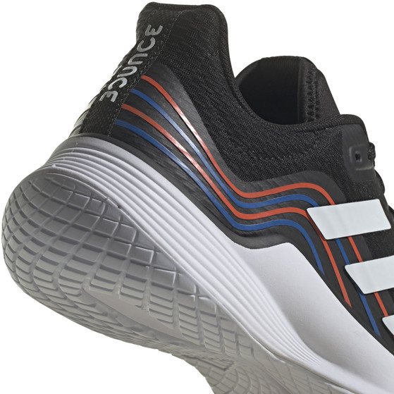 adidas Novaflight