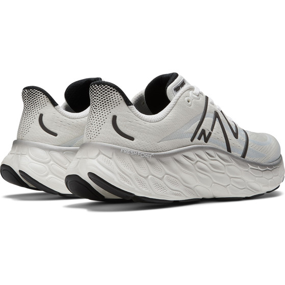 New Balance Fresh Foam More V4 Heren