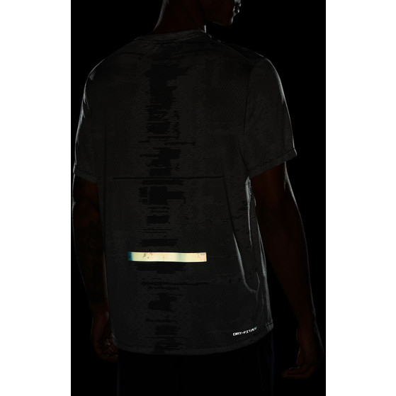 Nike Dri-FIT ADV Run Division T-Shirt Herren