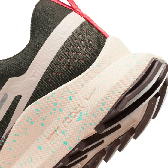 Nike Pegasus Trail 4 Dam