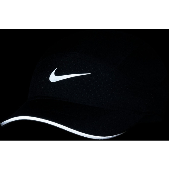 Nike Fly Pet