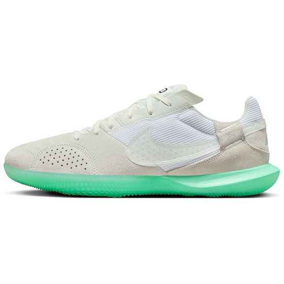 Nike Street Gato