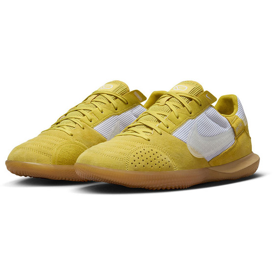 Nike Street Gato