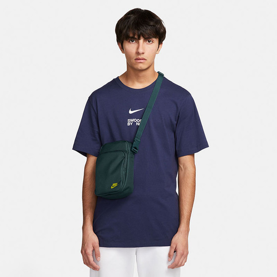 Nike Heritage Crossbody Bag