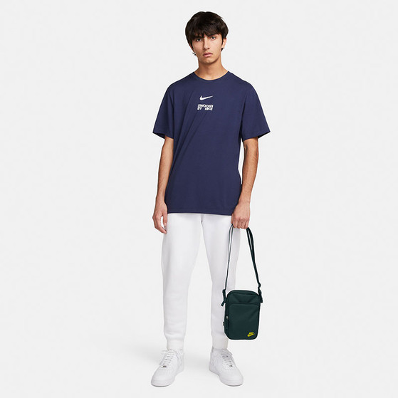 Nike Heritage Crossbody Bag