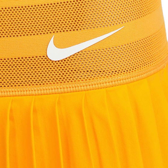 Nike Court New York Pleated Slam Rock