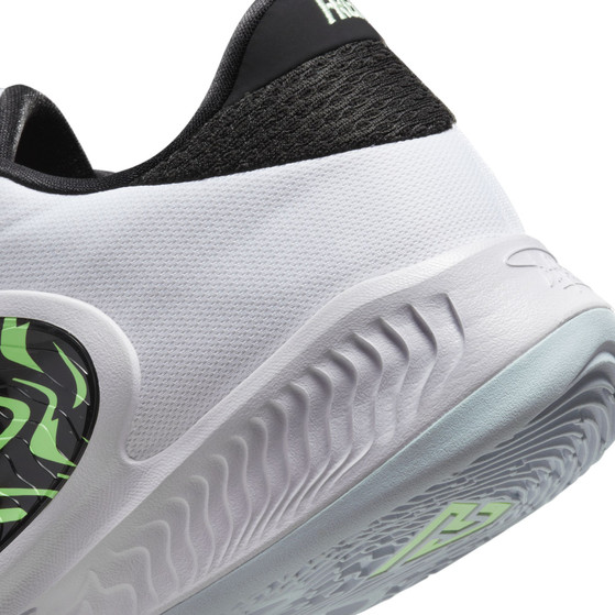 Nike Zoom Freak 4