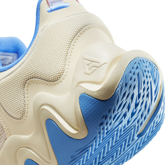 Nike Giannis Immortality 2