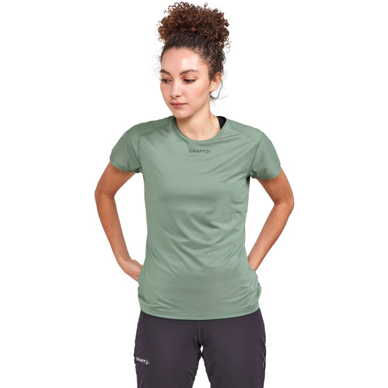 Craft Adv Essence Slim T-Shirt Dames