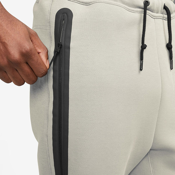 Nike Tech Fleece Trainingsanzug