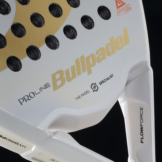 Bullpadel Flow Dames 24 + Grip