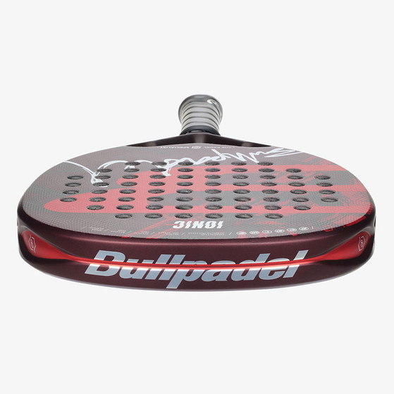 Bullpadel Ionic Power 24 + Tas