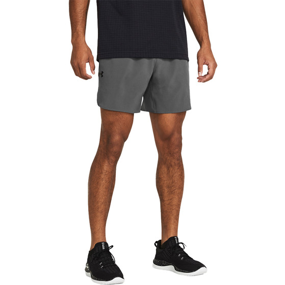 Under Armour Peak Woven Short