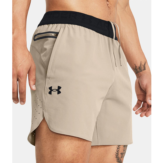 Under Armour Peak Woven Shorts