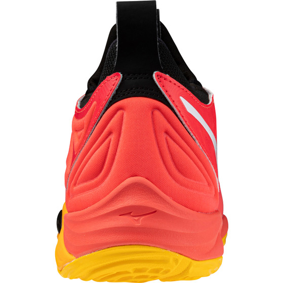 Mizuno Wave Momentum 3