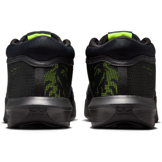 Nike LeBron Witness VIII