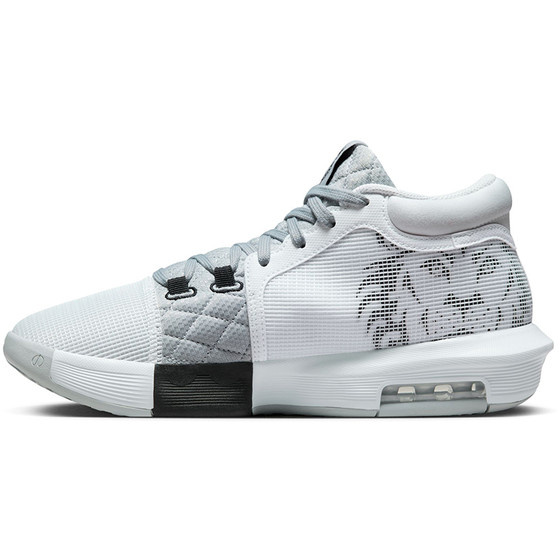 Nike LeBron Witness VIII