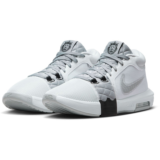 Nike LeBron Witness VIII