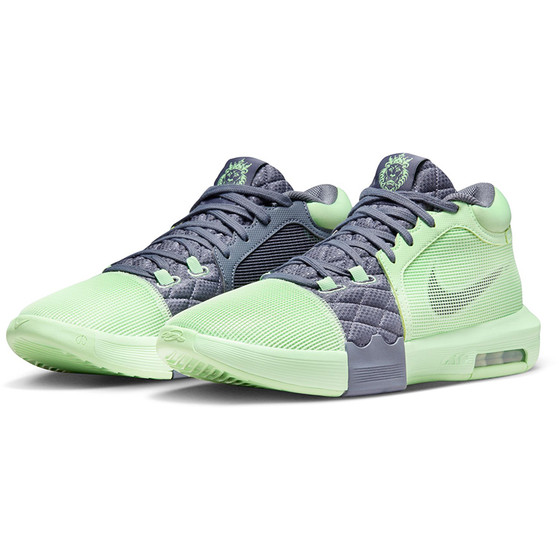 Nike LeBron Witness VIII