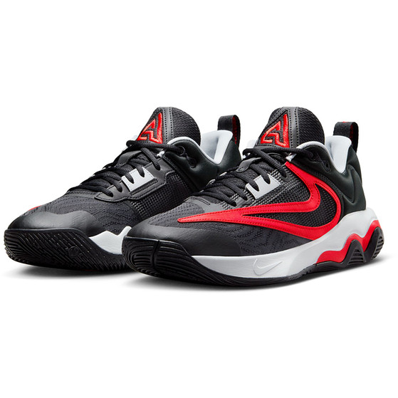 Nike Giannis Immortality 3